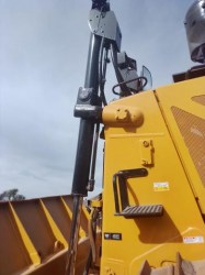 bulldozer-cat-d8t-5001 -9